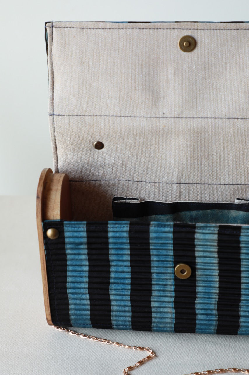 Harir upcycled Capsule Clutch