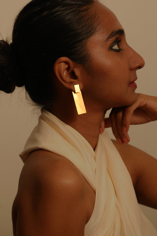Andromeda - rectangle stud earring