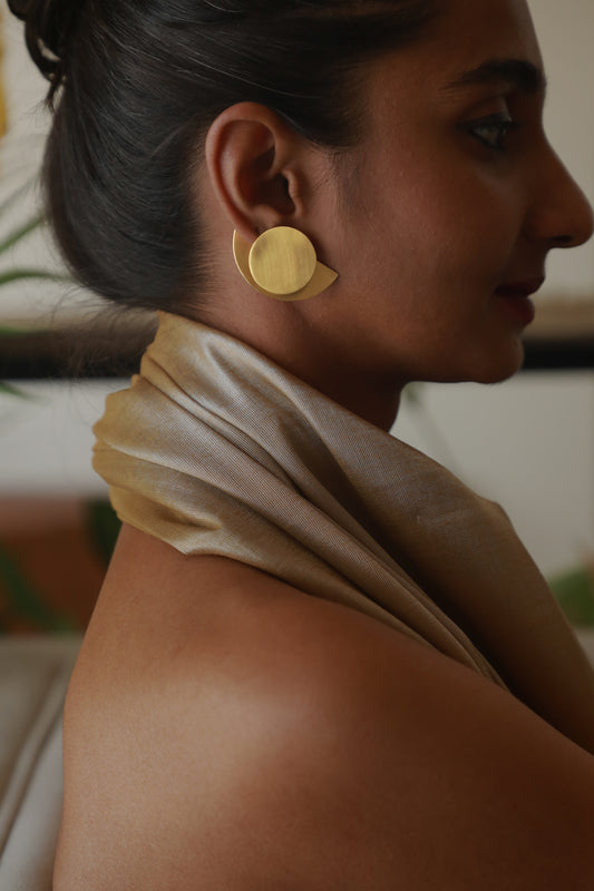 Theia - half moon earring