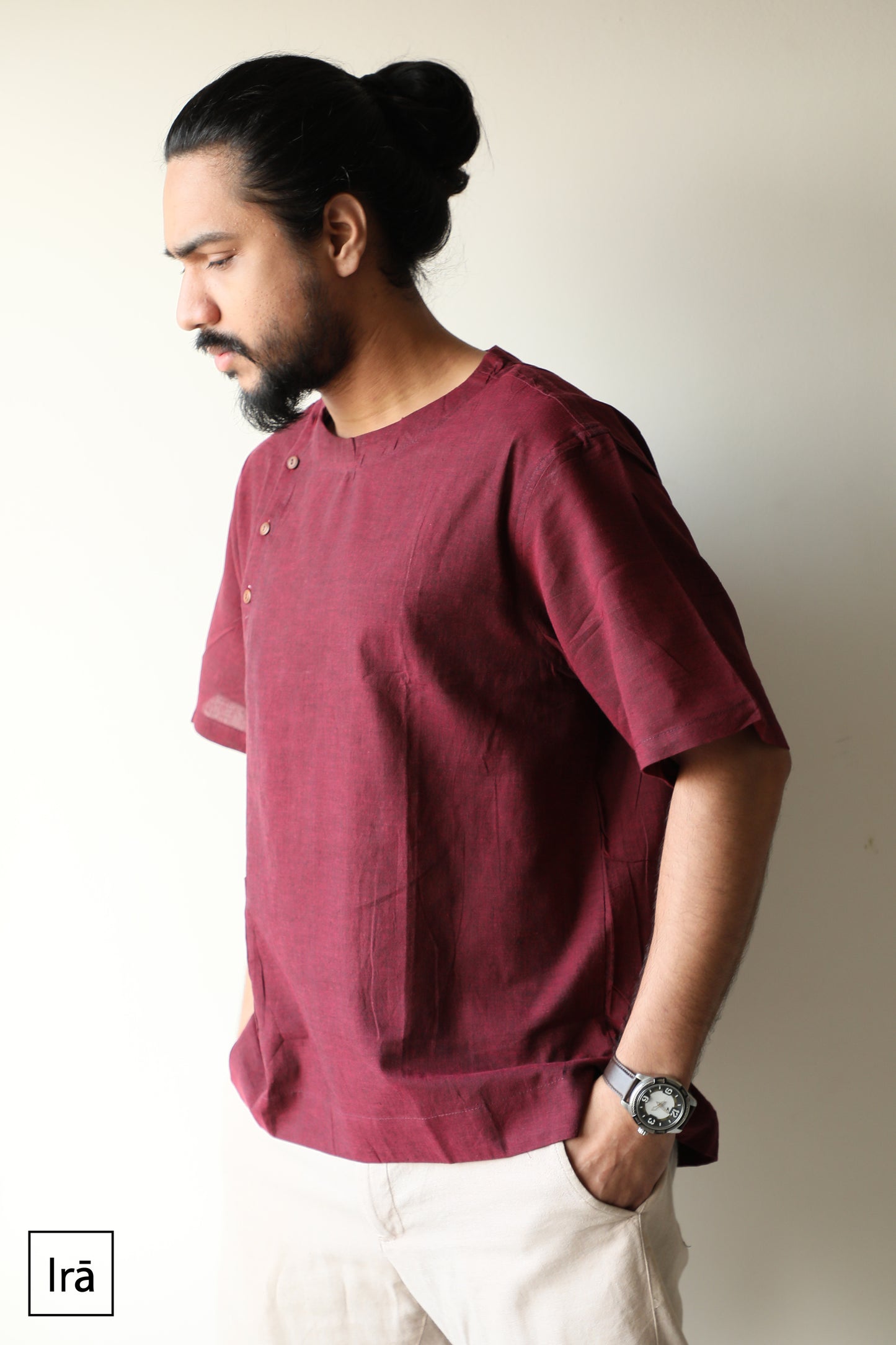 Red wine winged collar Pehran (Shirt)