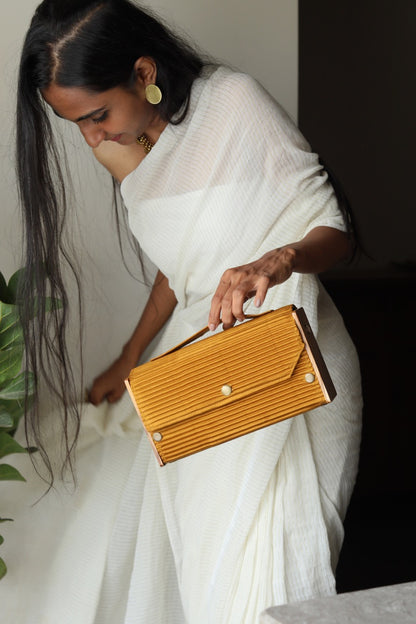 Sudur Box Clutch - Changeable Sleeve