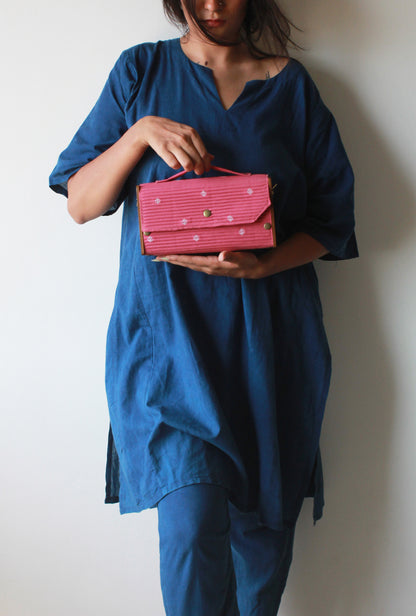 MAUVE Box Clutch - Single Sleeve