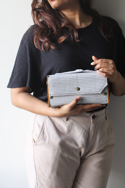 ASH GRARY & MOON Box Clutch - Changeable Sleeve