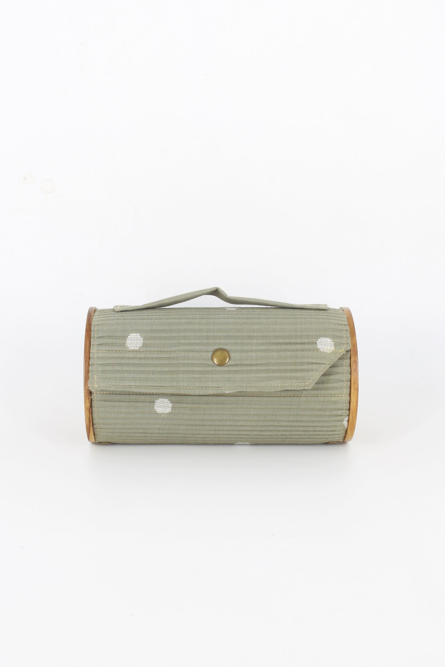 OLIVE Round Clutch - Single Sleeve