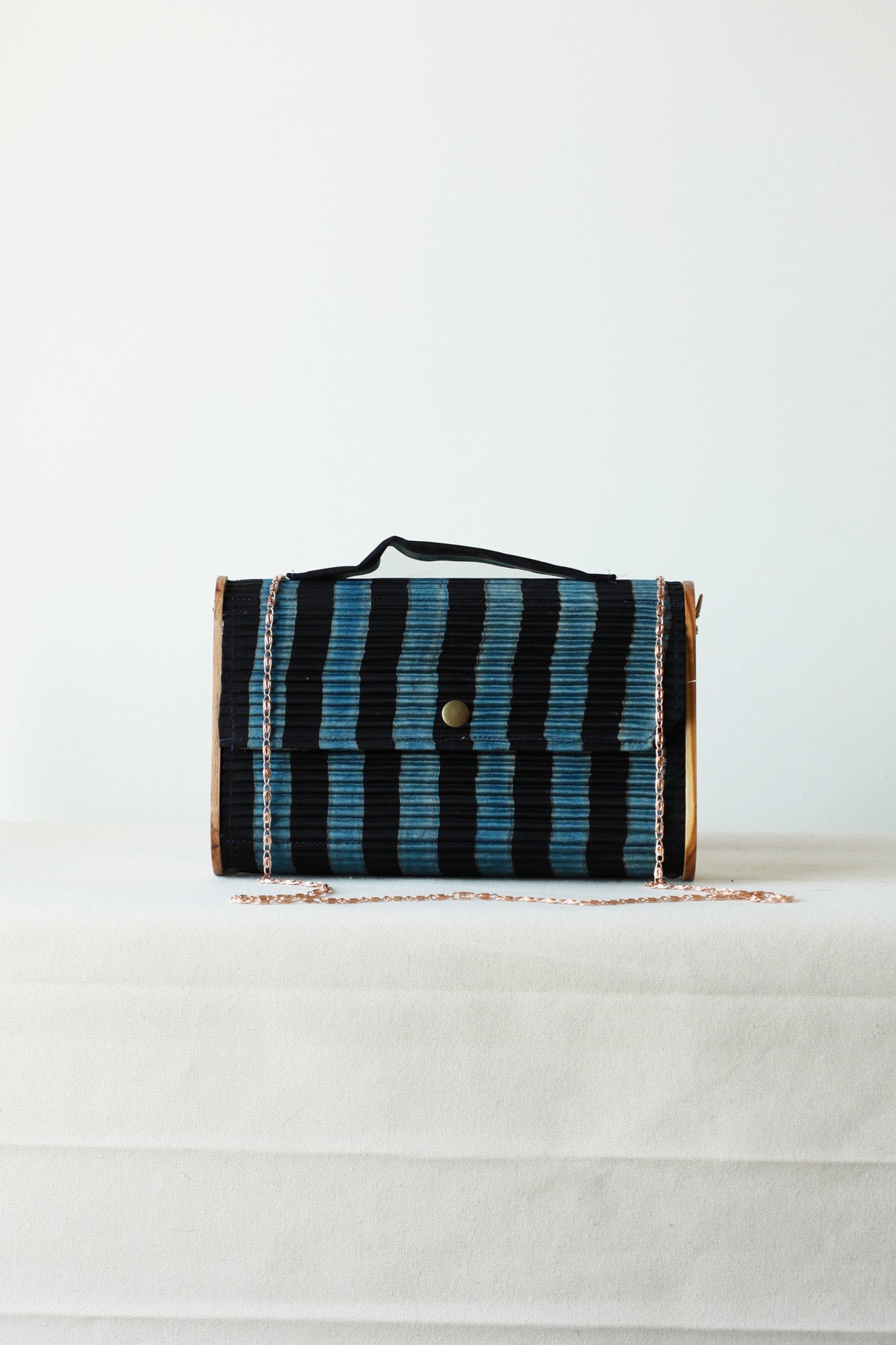 Harir upcycled Capsule Clutch
