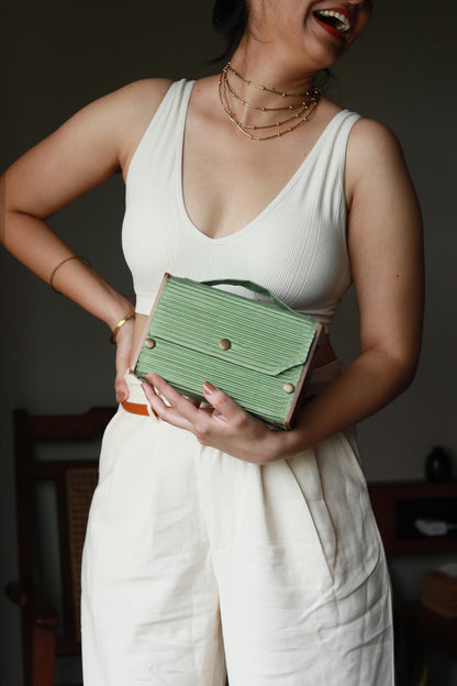 Bi Box Clutch - Changeable Sleeve