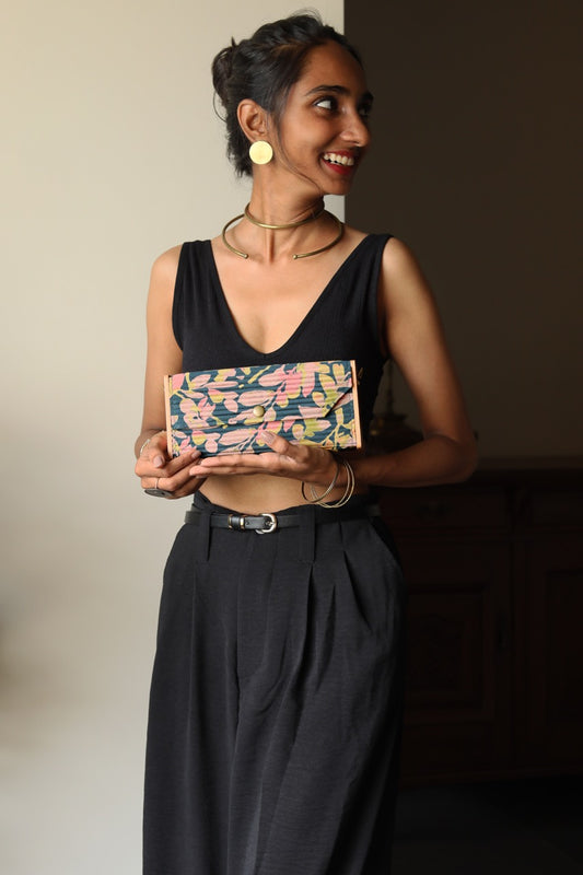 Pavas Mini Clutch