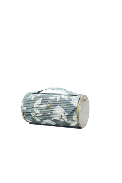 Phaa Round Clutch - Single Sleeve