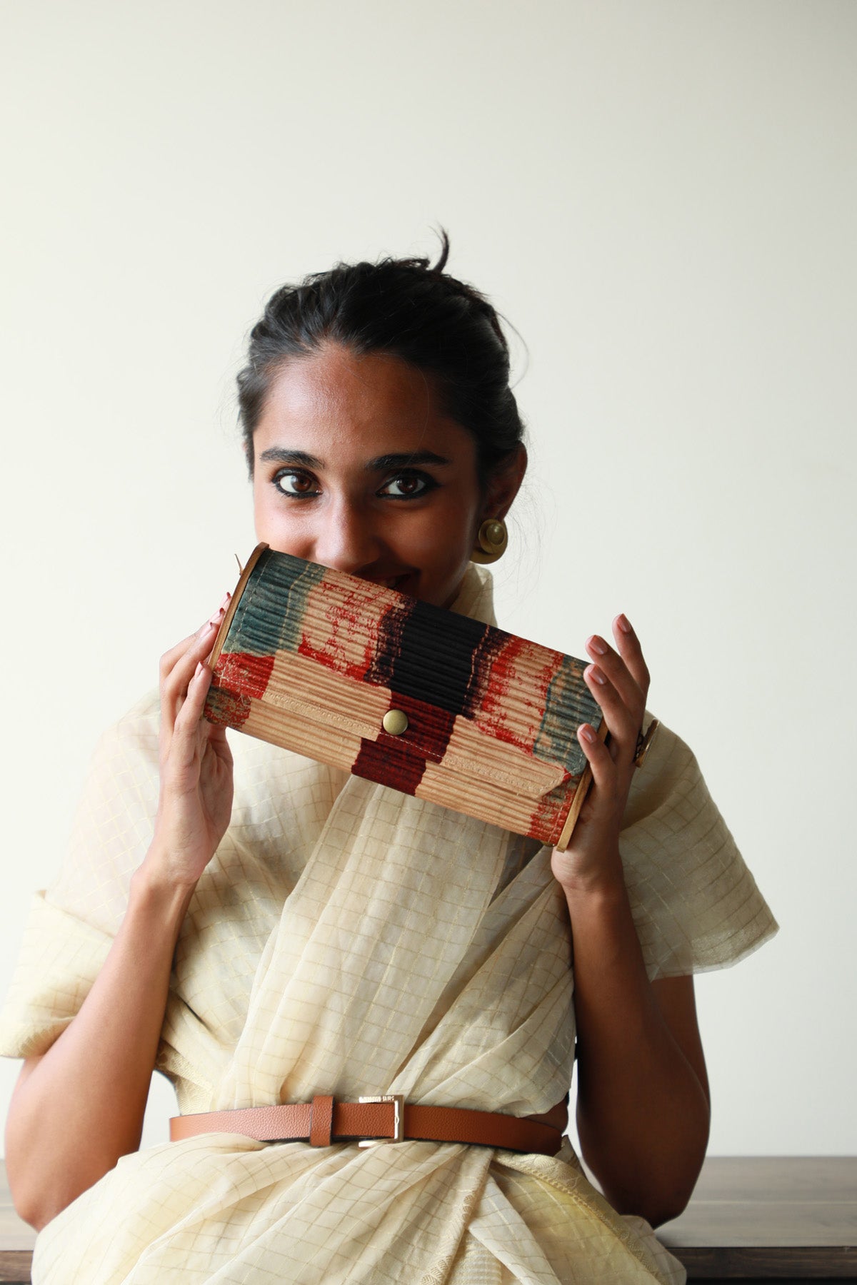 Meshi upcycled Capsule Clutch