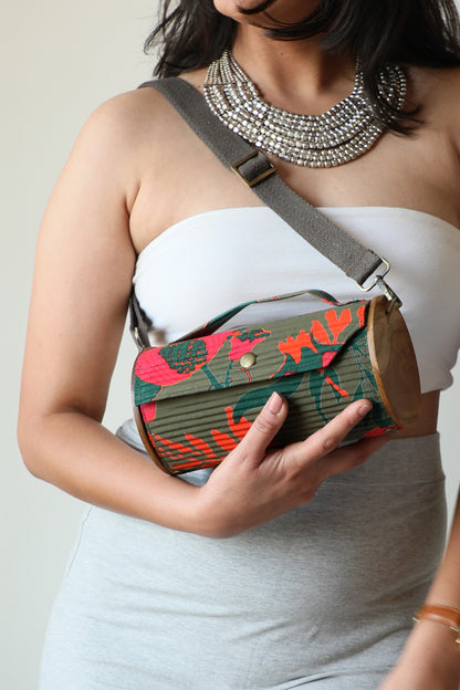 Garden Gala Round Clutch - Single Sleeve